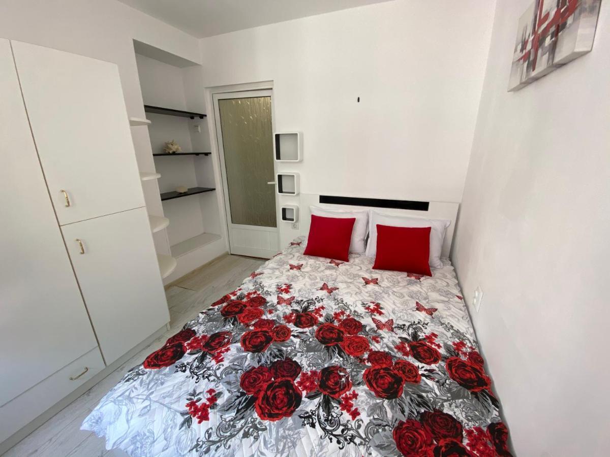Simona Apartment بورغاس المظهر الخارجي الصورة