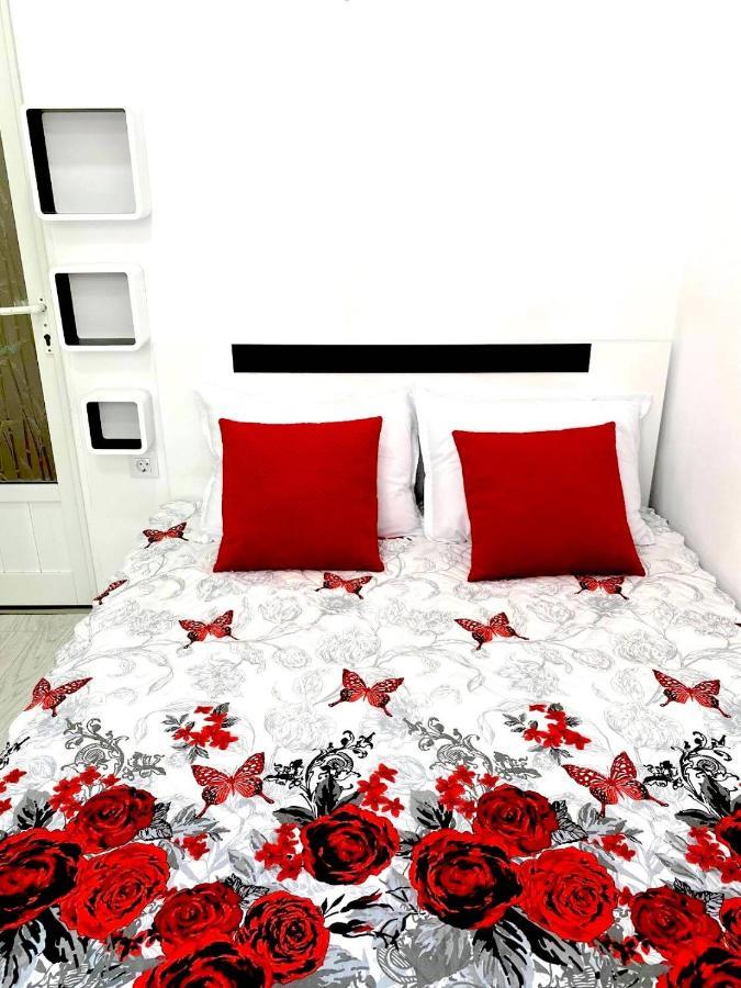 Simona Apartment بورغاس المظهر الخارجي الصورة